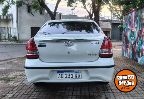 Autos - Toyota Etios 1.5 XLS 2018 Nafta 138000Km - En Venta