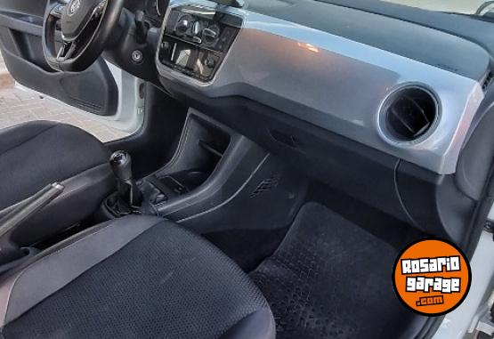 Autos - Volkswagen Up 2017 Nafta 98000Km - En Venta