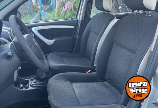 Autos - Renault Sandero step way confort 2010 Nafta 96200Km - En Venta