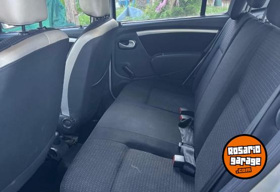 Autos - Renault Sandero step way confort 2010 Nafta 96200Km - En Venta