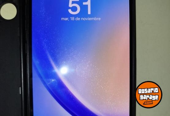 Telefon�a - Samsung A 34 128 GB de memoria y 6 de ram libre con cargador y funda. - En Venta