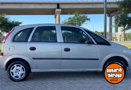 Autos - Chevrolet MERIVA 1.8 GL 2005 GNC 168000Km - En Venta