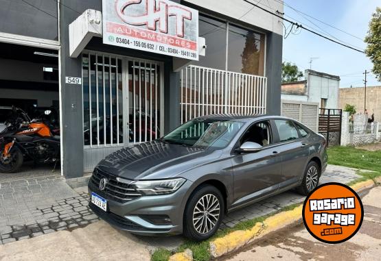 Autos - Volkswagen Vento Comfortline 2019 Nafta 181000Km - En Venta