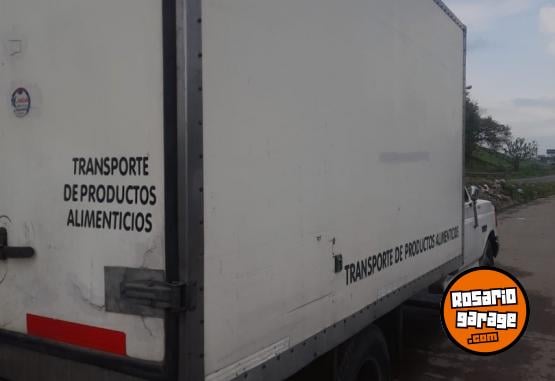 Camiones y Gr�as - Vendo Ford 400 - En Venta