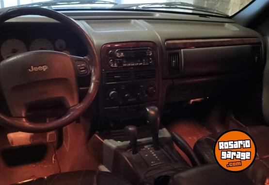 Camionetas - Jeep Grand Cherokee 2001 Diesel 240000Km - En Venta