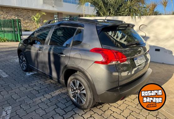 Autos - Peugeot 2008 2020 Nafta 100000Km - En Venta
