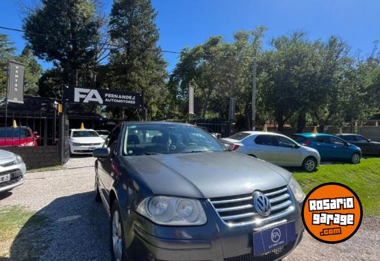 Autos - Volkswagen BORA 2009 Nafta 200000Km - En Venta