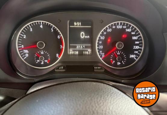 Autos - Volkswagen Suran Track 2019 Nafta 89000Km - En Venta