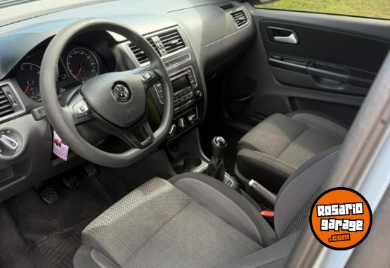 Autos - Volkswagen Suran Track 2019 Nafta 89000Km - En Venta