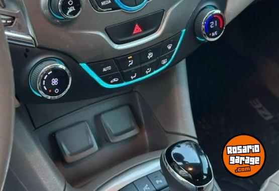 Autos - Chevrolet cruze ltz + 2018 2018 Nafta 90000Km - En Venta