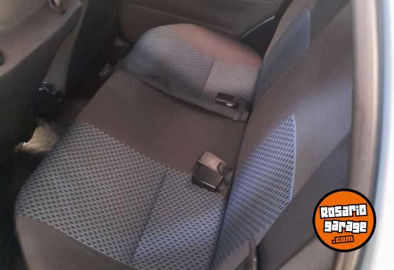 Autos - Chevrolet Classic 2011 Nafta 127000Km - En Venta