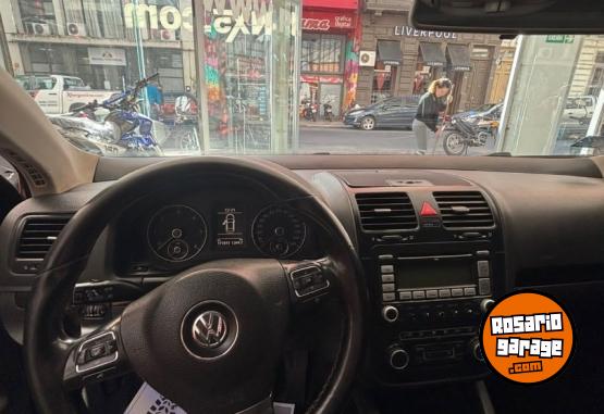 Autos - Volkswagen Vento 2010 GNC 173000Km - En Venta