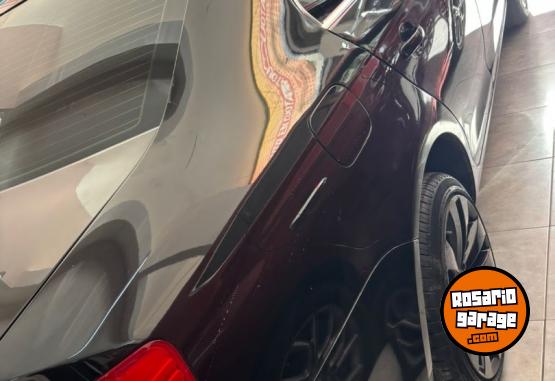 Autos - Volkswagen Vento 2010 GNC 173000Km - En Venta