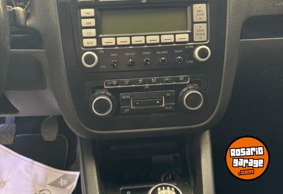 Autos - Volkswagen Vento 2010 GNC 173000Km - En Venta