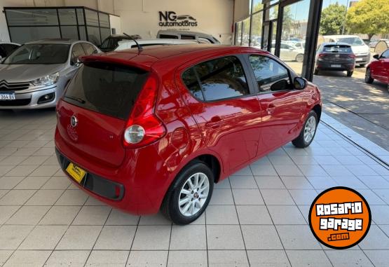 Autos - Fiat Palio Attractive 2014 Nafta 140000Km - En Venta