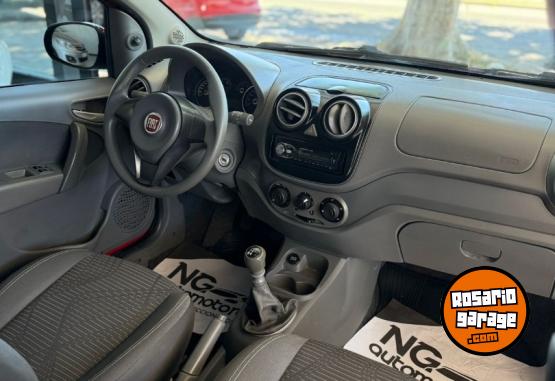 Autos - Fiat Palio Attractive 2014 Nafta 140000Km - En Venta