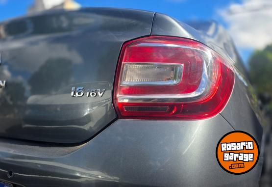 Autos - Renault LOGAN PRIVILEGE 1 2017 Nafta  - En Venta