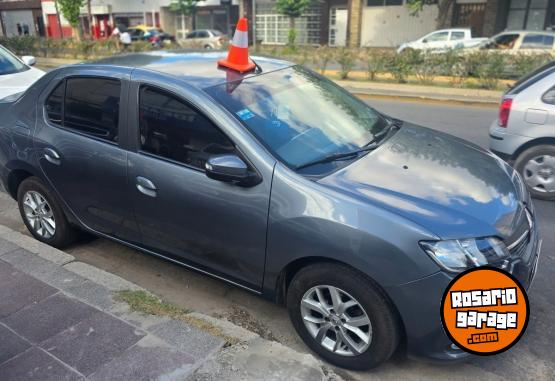 Autos - Renault LOGAN PRIVILEGE 1 2017 Nafta  - En Venta