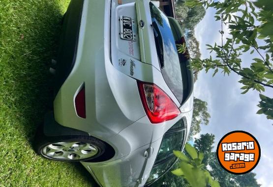 Autos - Ford Fiesta kinect design 2012 Nafta 176000Km - En Venta