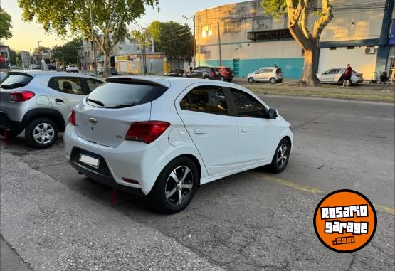Autos - Chevrolet Onix 2017 Nafta 70000Km - En Venta