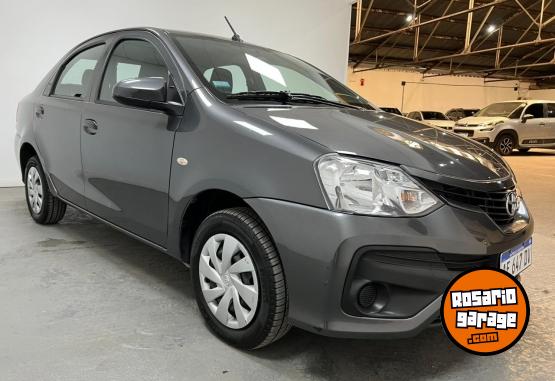 Autos - Toyota ETIOS 1,5 X 4P MT 2021 Nafta 76087Km - En Venta