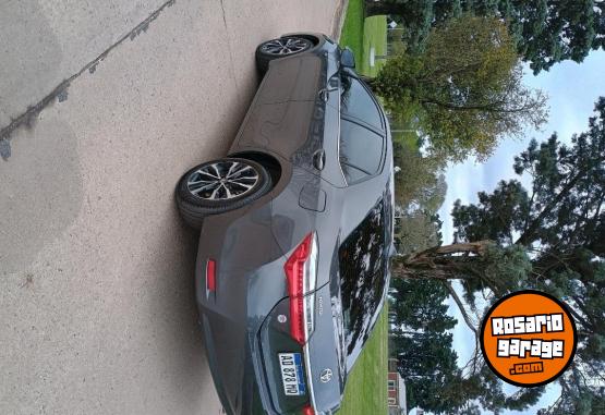 Autos - Toyota Corolla seg 2019 Nafta 91000Km - En Venta