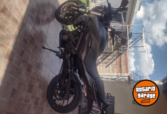 Motos - Bajaj Dominar 400 2025 Nafta 2500Km - En Venta