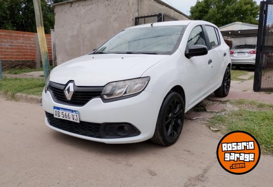 Autos - Renault Sandero 2017 GNC 120000Km - En Venta
