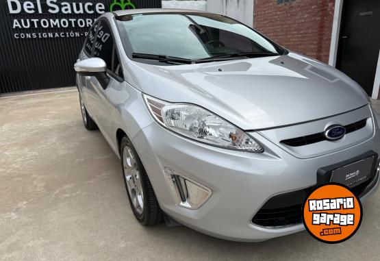 Autos - Ford Fiesta titanium 2012 Nafta 73000Km - En Venta