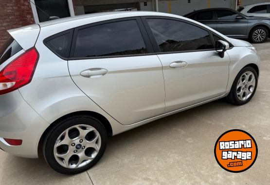Autos - Ford Fiesta titanium 2012 Nafta 73000Km - En Venta
