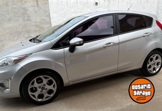 Autos - Ford Fiesta titanium 2012 Nafta 73000Km - En Venta