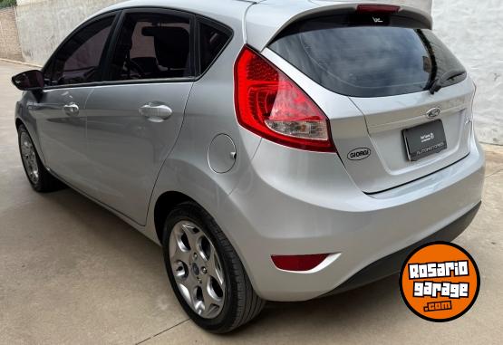 Autos - Ford Fiesta titanium 2012 Nafta 73000Km - En Venta