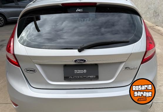 Autos - Ford Fiesta titanium 2012 Nafta 73000Km - En Venta