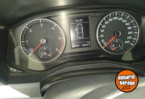 Camionetas - Volkswagen Amarock 2023 Diesel 40000Km - En Venta