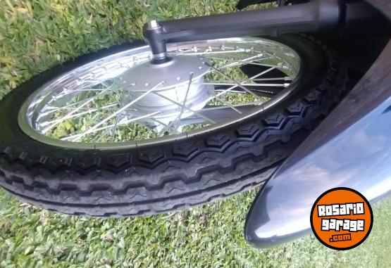 Motos - Honda Wave 2023 Nafta 3600Km - En Venta