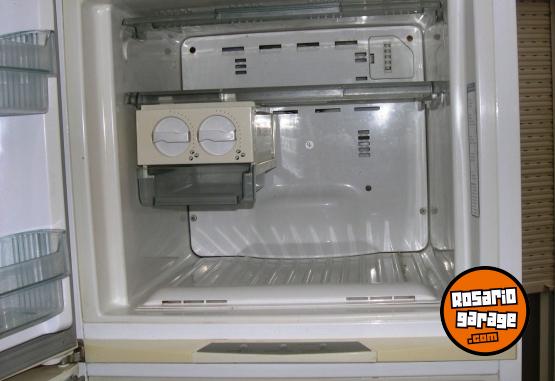 Hogar - HELADERA  EXCELENTE WHIRLPOOL - En Venta
