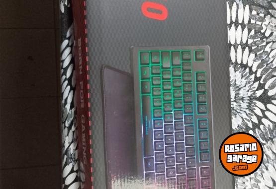 Inform�tica - Combo Marvo CM410 3 en 1 - En Venta