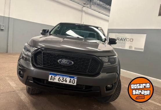 Camionetas - Ford Ranger FX4 3.2 2022 Diesel 33000Km - En Venta