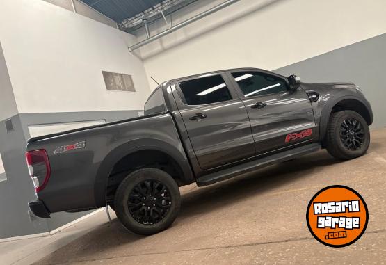 Camionetas - Ford Ranger FX4 3.2 2022 Diesel 33000Km - En Venta