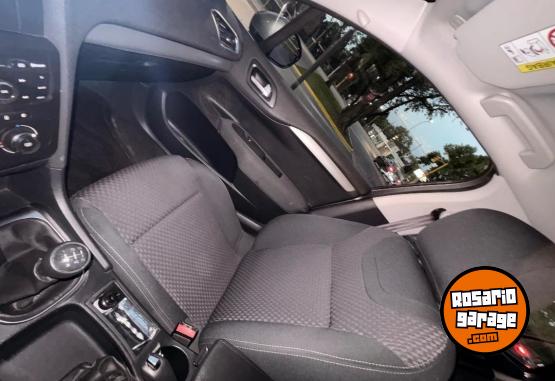 Autos - Citroen C4 LOUNGE 2015 Nafta 131000Km - En Venta