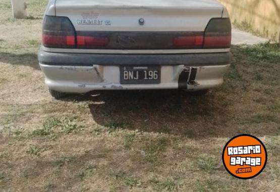 Autos - Renault 19 1998 Diesel 340000Km - En Venta