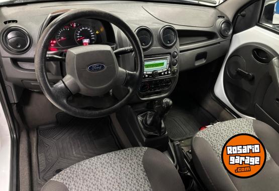 Autos - Ford KA - FLY VIRAL 2013 Nafta 129000Km - En Venta