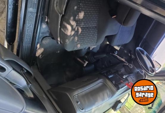 Camionetas - Ford Ranger XL 2.8 2005 Diesel 270000Km - En Venta