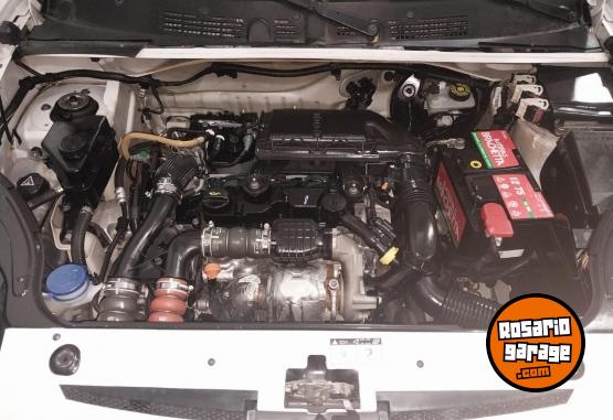 Utilitarios - Peugeot Partner 2017 Diesel 82500Km - En Venta