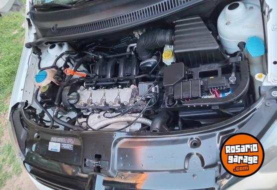 Autos - Volkswagen SURAN 2011 Nafta 1111Km - En Venta