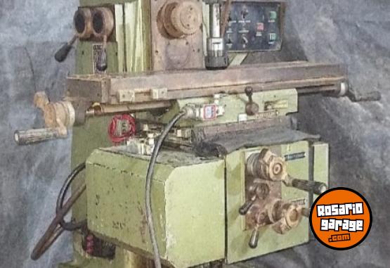 Herramientas - Fresadora de torreta industrial - En Venta