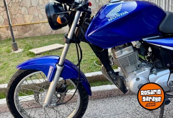 Motos - Honda Cg titan 2015 Nafta 40000Km - En Venta