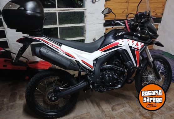 Motos - Gilera Smx250 2023 Nafta 9000Km - En Venta