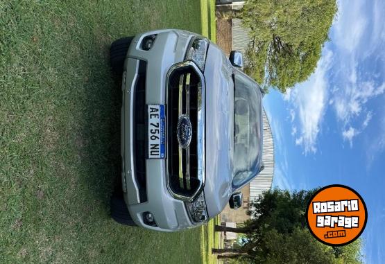 Camionetas - Ford Ranger 2021 Diesel 140000Km - En Venta