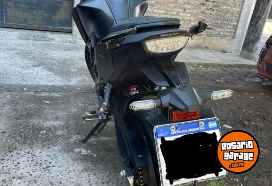 Motos - Honda CB300F 2024 Nafta 7000Km - En Venta